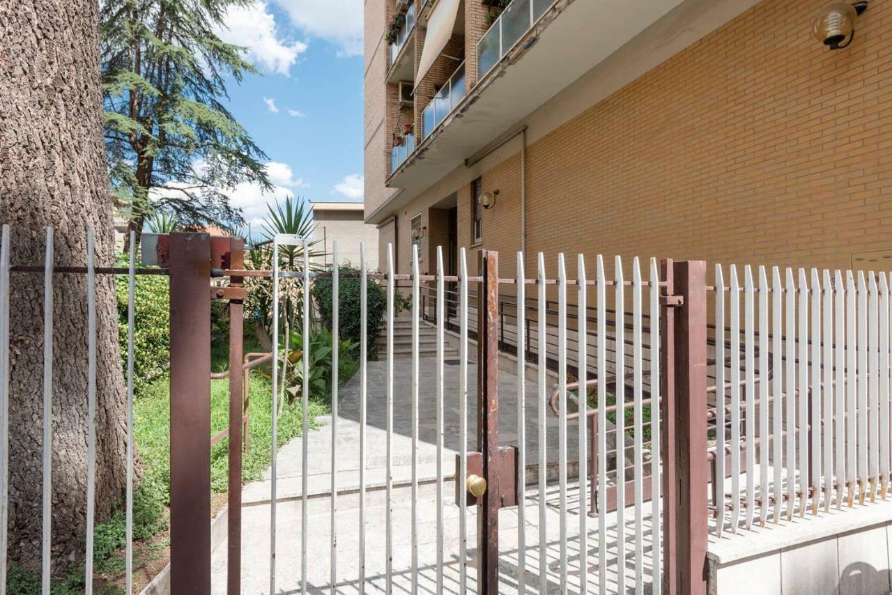 Bed and Breakfast La Doganda Roma Exterior foto